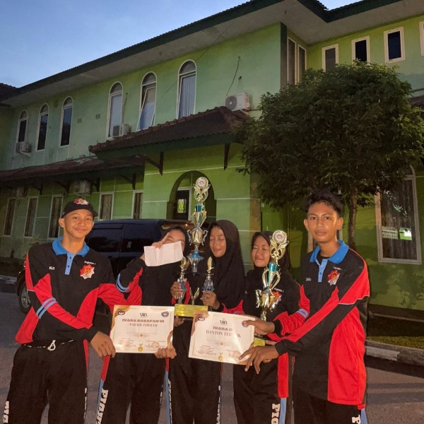 Paskibra SMA Islam Namira Raih Prestasi di UIN SU Medan