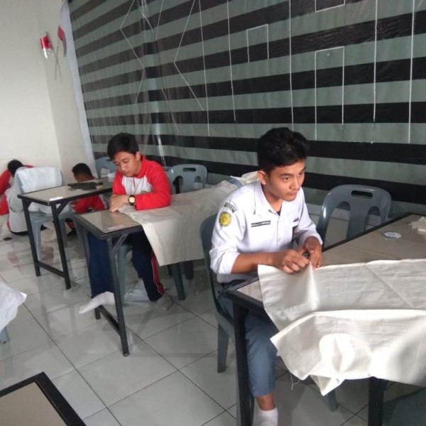 Ujian Seni Budaya : Membuat Kreasi Tablak Meja