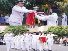 Sekolah Islam Namira dan Kecamatan Medan Selayang Laksanakan Upacara Peringatan HUT RI
